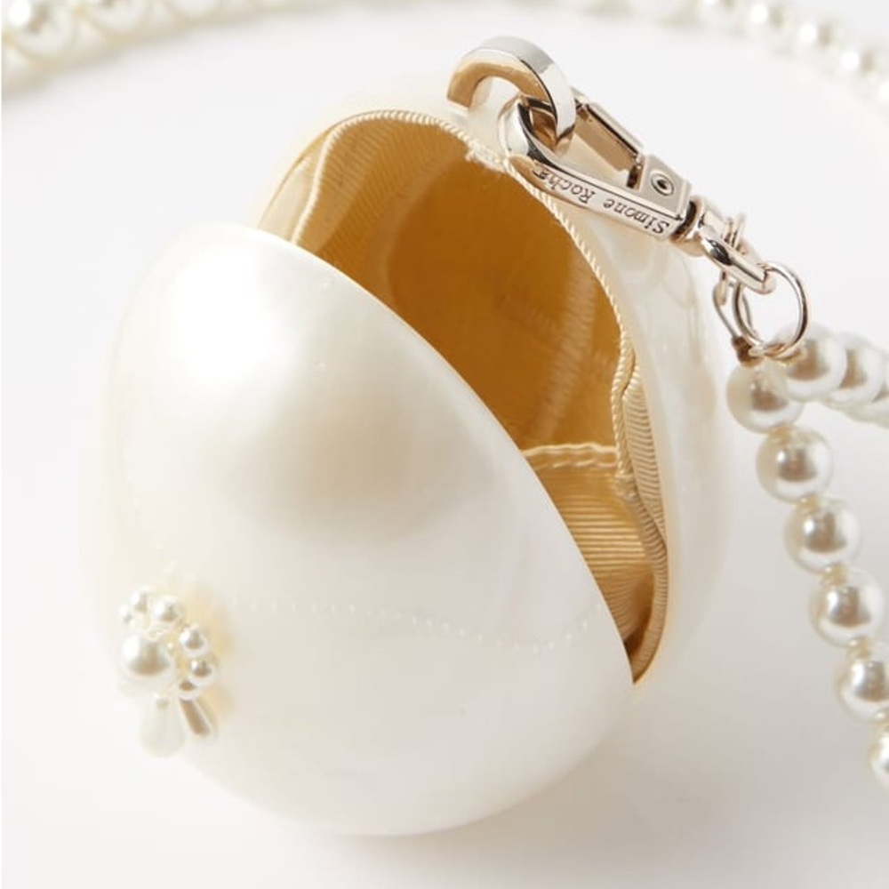 SIMONE ROCHA Micro Egg Pearl-Effect Cross-Body Bag - Picture 3 of 12